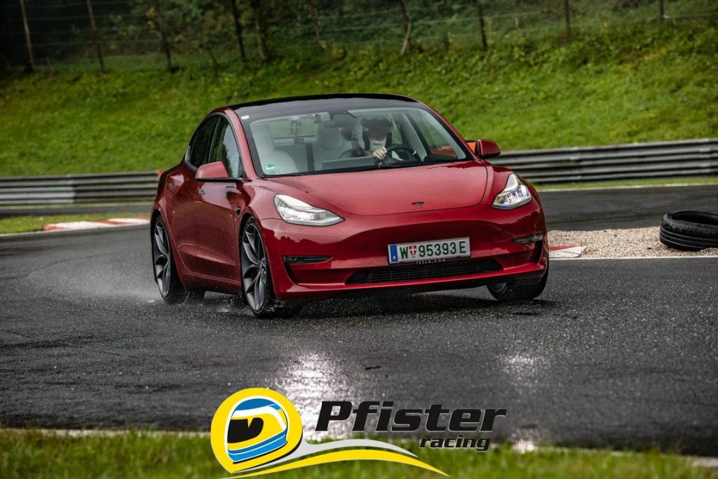 Tesla-Corsa am Salzburgring 2022